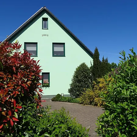 Apartment Charmante In Mit Garten Binz