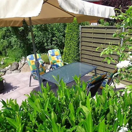 Charmante In Mit Garten Apartment